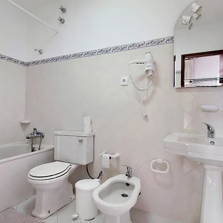 بيت للعطل Casa Do Adro Do سواجو