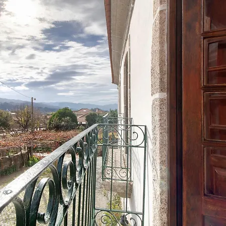 بيت للعطل Casa Do Adro Do سواجو