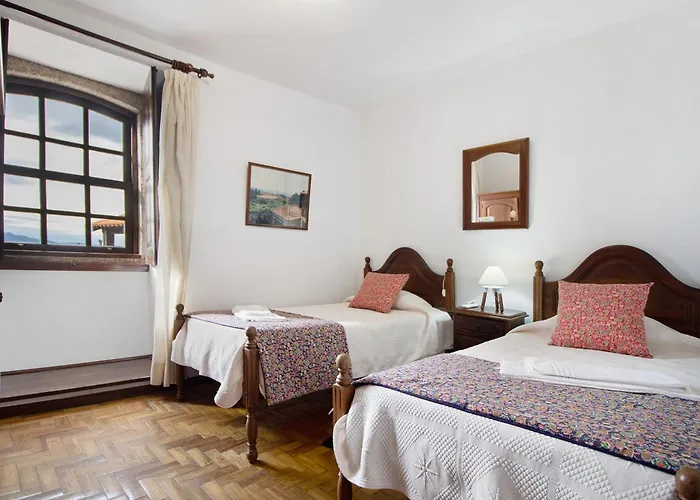 펜션 Casa Do Adro Do *